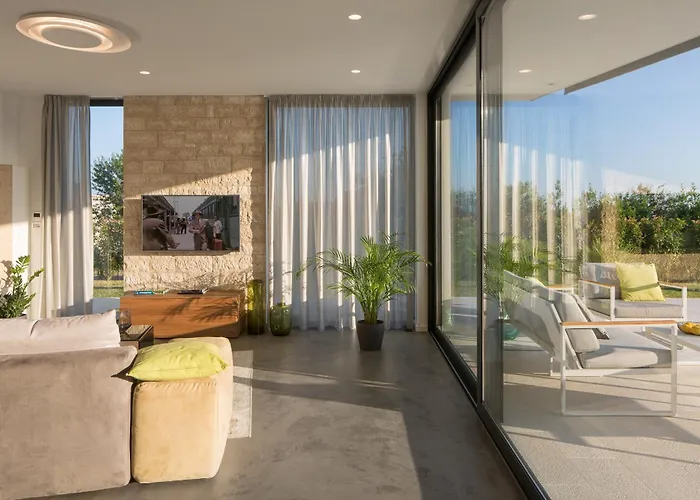 Mariva For 8 Persons Near Porec With 44 M2 Heated Pool, Sea View, Fitness & Kids Playground